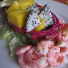 Dragon fruit Mango shrimps salad
